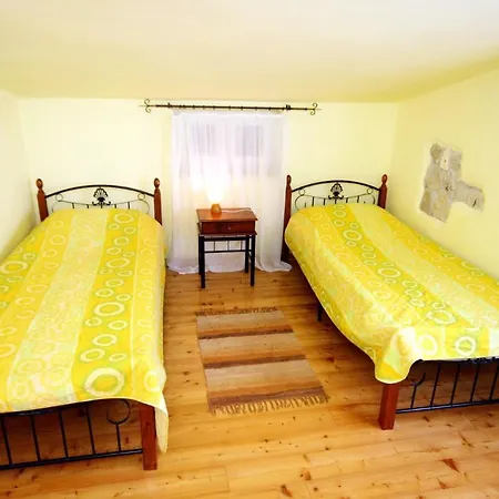 Family Friendly House With A Swimming Pool - Strpacici, Istria - Sredisnja Istra - 3351 * Višnjan
